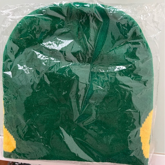 Y2K mea culpa beanie green and yellow colourway - Picture 2 of 2